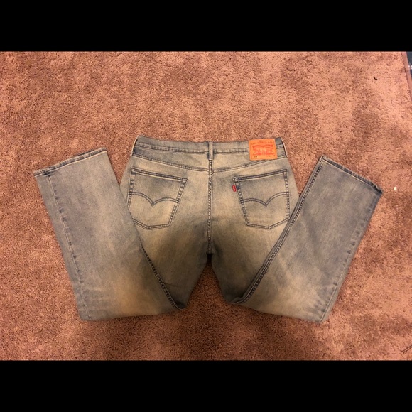 Levi’s Light Denim Blue Jeans 36/30 - Picture 2 of 2